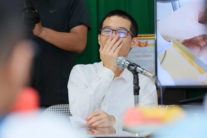 Lê Vũ Minh Trí, chàng trai tài năng, tìm kiếm sự liên kết giữa toán học và nghệ thuật.