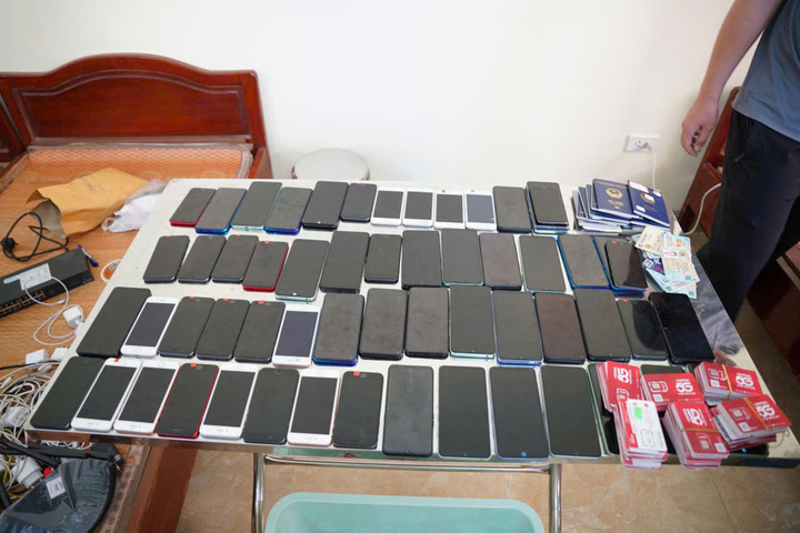 Tang vật vụ án.