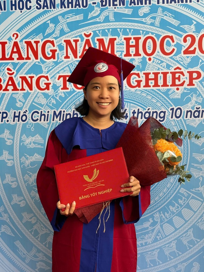 Tác giả Trần Mỹ Trang đoạt giải A kịch bản sân khấu - Ảnh 1.