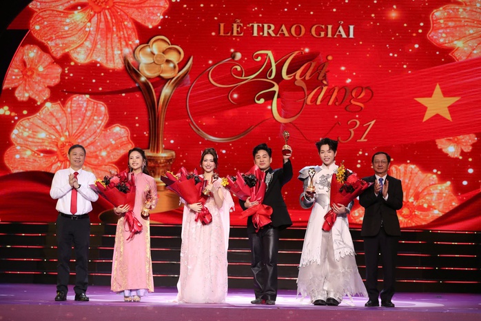 LỜI CẢM ƠN TỪ GIẢI MAI VÀNG  - Ảnh 2.