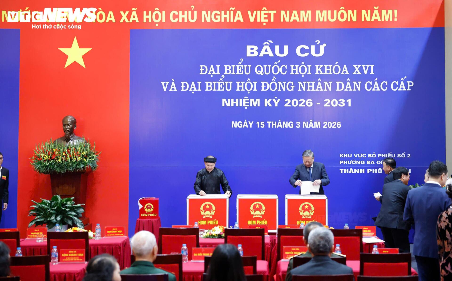 Lãnh đạo Đảng, Nhà nước, Nhân dân hòa cùng 'Ngày hội non sông' - 5