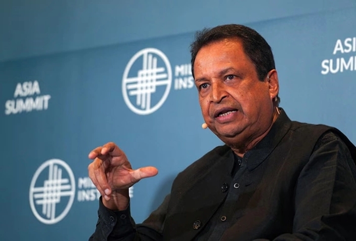 Binod Chaudhary sinh năm 1955, là người đầu tiên và duy nhất ở Nepal góp mặt trong danh sách tỷ phú của Forbes. Ông hiện sở hữu khối tài sản ròng 2 tỷ USD, xếp thứ 1.905 thế giới. (Ảnh: Bloomberg)