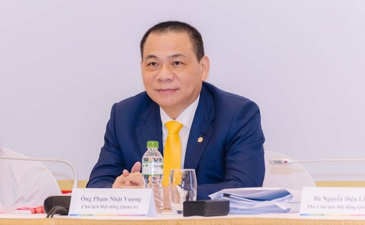 Tỷ phú Phạm Nhật Vượng là người giàu nhất Việt Nam theo xếp hạng của Forbes. (Ảnh: VIC)