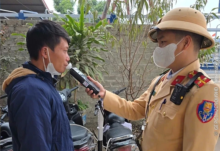 Lực lượng CSGT Bắc Ninh xử lý gần 40.000 trường hợp vi phạm nồng độ cồn trong năm 2025.